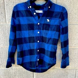Abercrombie kids Flannel Abercrombie long sleeve shirt - size 7/8 -